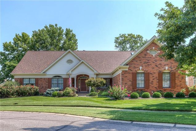 15357 Oaktree Estates Drive Chesterfield, MO Condo Sold - Photo 1 of 48. Opens carousel modal