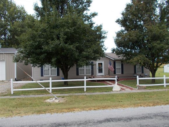 490 Bryden Avenue Vergennes, IL House Sold - Photo 1 of 23. Opens carousel modal