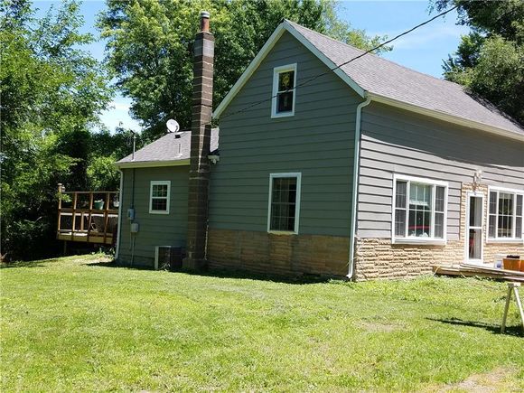 3131 Taylor Avenue Maryland Heights, MO House Sold - Photo 1 of 18. Opens carousel modal