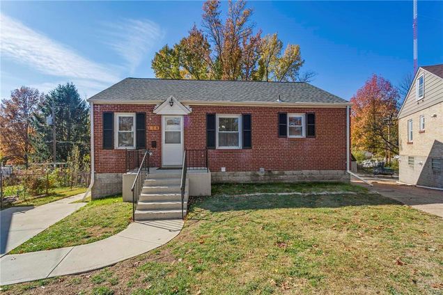 174 Lemay Gardens St Louis, MO House Sold - Photo 1 of 26. Opens carousel modal