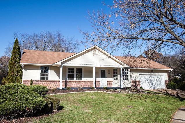 10772 Roxanna Drive St Louis, MO House Sold - Photo 1 of 36. Opens carousel modal