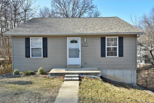 71 Guylyn Place Valley Park, MO House Sold - Photo 1 of 17. Opens carousel modal