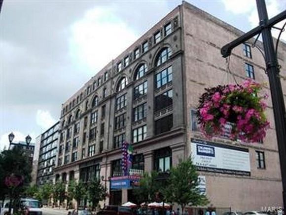 1123 Washington Avenue Unit 710 St Louis, MO Condo Sold - Photo 1 of 8. Opens carousel modal