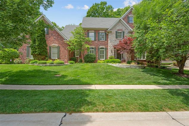 1479 Country Lake Estates Chesterfield, MO House Sold - Photo 1 of 59. Opens carousel modal