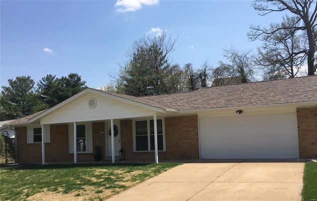15320 Batesville Court Chesterfield, MO House Sold - Photo 1 of 16. Opens carousel modal