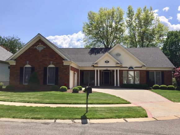 1302 Oaktree Estates Court Chesterfield, MO Condo Sold - Photo 1 of 1. Opens carousel modal