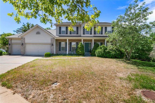 15 Remington Place Ballwin, MO House Sold - Photo 1 of 35. Opens carousel modal