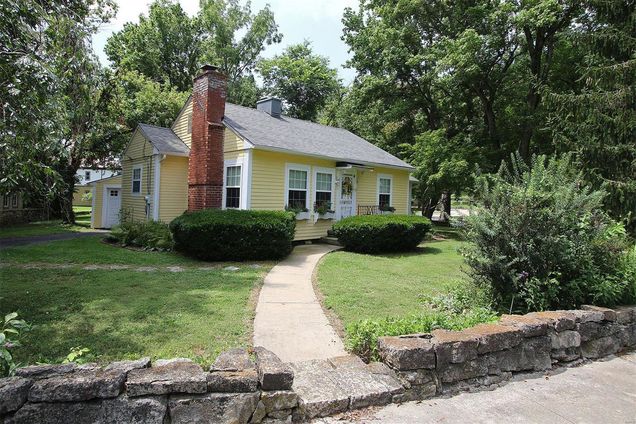 2 Alma Street Elsah, IL House Sold - Photo 1 of 30. Opens carousel modal