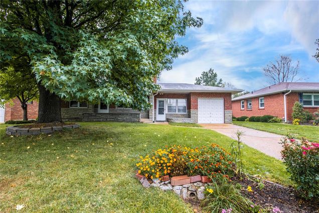 3931 Cordes Drive St Louis, MO House Sold - Photo 1 of 33. Opens carousel modal