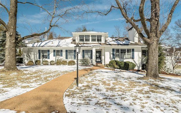 60 Clermont Lane Ladue, MO House Sold - Photo 1 of 51. Opens carousel modal