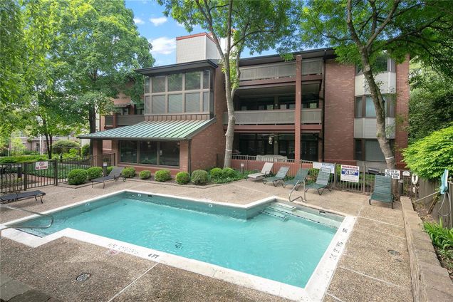 312 N Meramec Avenue Unit 301 Clayton, MO Condo Sold - Photo 1 of 35. Opens carousel modal