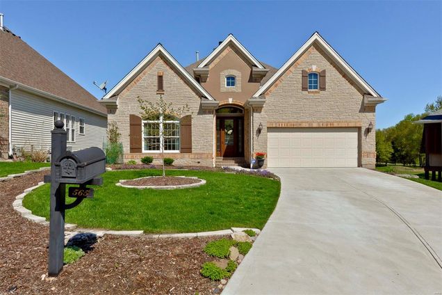 565 Fairway Oaks Drive Eureka, MO House Sold - Photo 1 of 47. Opens carousel modal