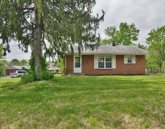 7100 Heege St Louis, MO House Sold - Photo 1 of 19. Opens carousel modal