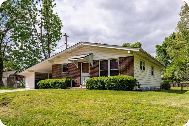11483 Essex Avenue Maryland Heights, MO House Sold - Photo 1 of 33. Opens carousel modal