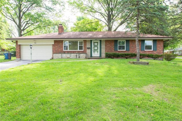 900 Hentschel Place St Louis, MO House Sold - Photo 1 of 13. Opens carousel modal