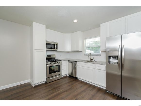 821 N Elm Avenue Webster Groves, MO House Sold - Photo 1 of 37. Opens carousel modal