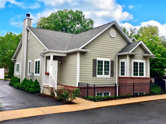778 Windberry Court Unit 2 St Louis, MO House Sold - Photo 1 of 22. Opens carousel modal
