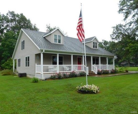 208 Jackson Place Odin, IL House Sold - Photo 1 of 51. Opens carousel modal