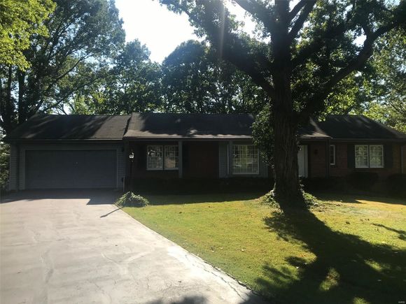 51 Dorclin St Louis, MO House Sold - Photo 1 of 25. Opens carousel modal