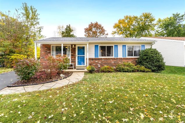 11729 Hollycrest Drive Maryland Heights, MO House Sold - Photo 1 of 19. Opens carousel modal