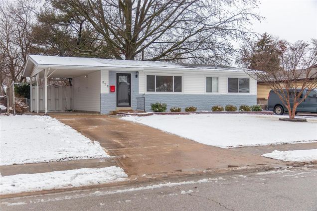 858 Hazelvalley Hazelwood, MO House Sold - Photo 1 of 19. Opens carousel modal