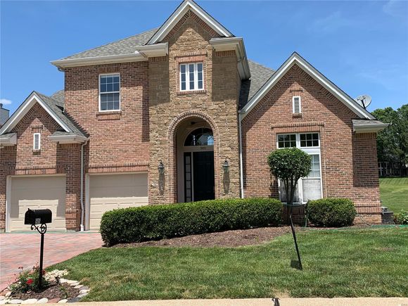 505 Fairway Oaks Drive Eureka, MO Condo Sold - Photo 1 of 41. Opens carousel modal