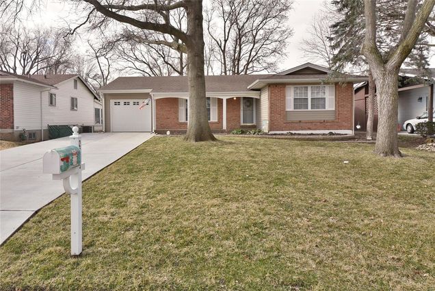 2273 Westglen Park Drive Maryland Heights, MO House Sold - Photo 1 of 41. Opens carousel modal