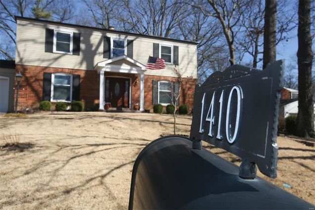 1410 Royal Springs Drive Sunset Hills, MO House Sold - Photo 1 of 52. Opens carousel modal