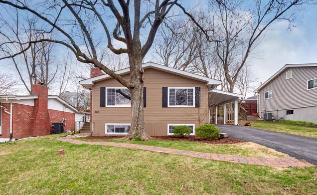 604 Hickory Hollow Lane Kirkwood, MO House Sold - Photo 1 of 56. Opens carousel modal