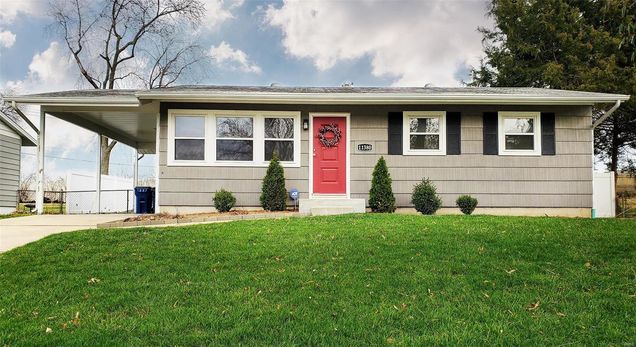 11380 Revere Lane St Louis, MO House Sold - Photo 1 of 35. Opens carousel modal
