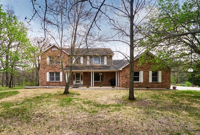 10 Woodleaf Court O'Fallon, MO House Sold - Photo 1 of 60. Opens carousel modal