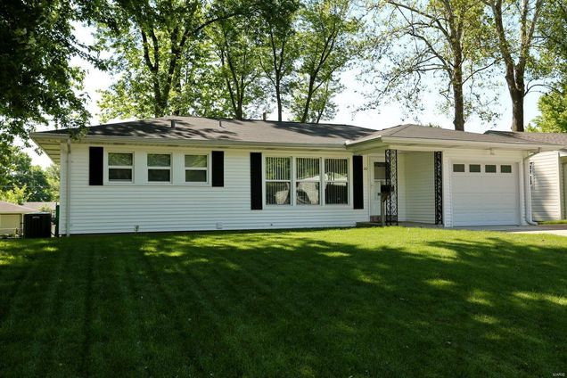 20 Glynn Drive Florissant, MO House Sold - Photo 1 of 18. Opens carousel modal
