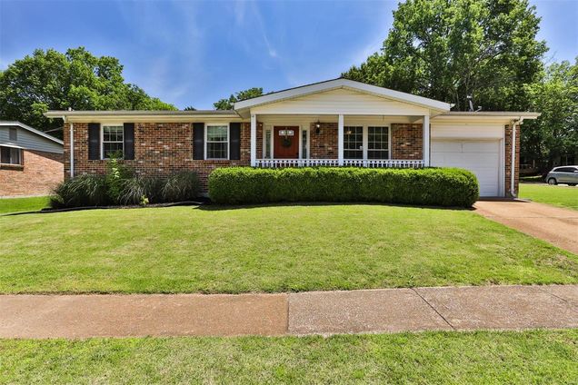 1204 Eagleshire Manchester, MO House Sold - Photo 1 of 42. Opens carousel modal