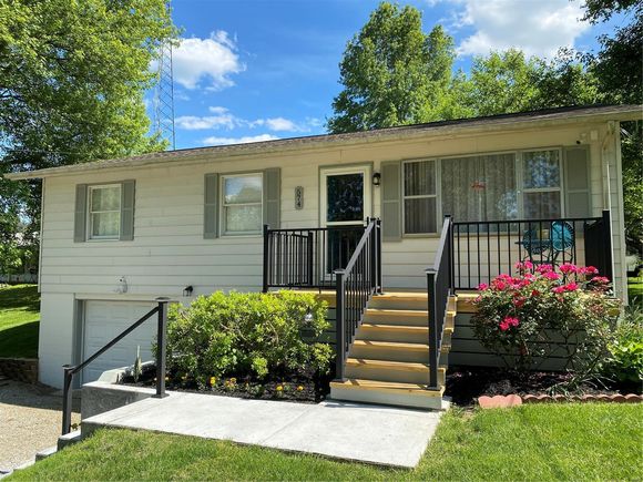 574 Cedar Creek Road Makanda, IL House Sold - Photo 1 of 40. Opens carousel modal