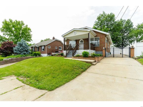 6006 Heege Road St Louis, MO House Sold - Photo 1 of 60. Opens carousel modal