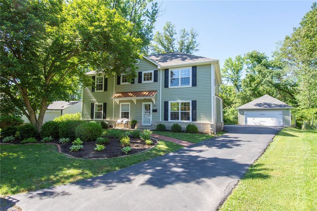 446 Woodlawn Estates St Louis, MO House Sold - Photo 1 of 34. Opens carousel modal