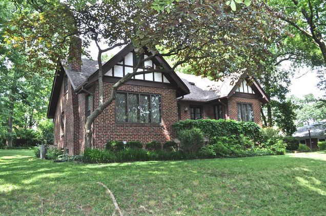 609 W Lockwood Avenue St Louis, MO House Sold - Photo 1 of 34. Opens carousel modal