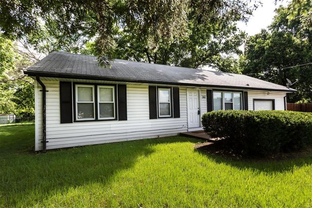 141 Elmgrove Avenue Hazelwood, MO House Sold - Photo 1 of 22. Opens carousel modal