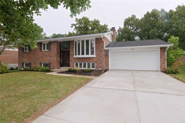 5825 Five Oaks Pkwy St Louis, MO House Sold - Photo 1 of 35. Opens carousel modal
