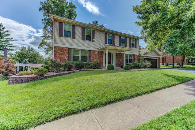 14214 Kinderhook Drive Chesterfield, MO House Sold - Photo 1 of 46. Opens carousel modal