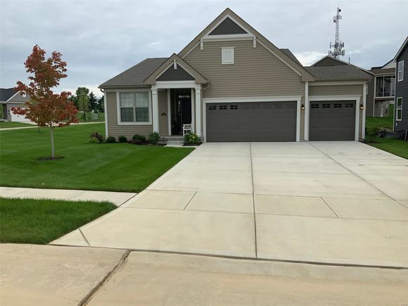 1050 Sandfort Farm Drive St Charles, MO House Sold - Photo 1 of 40. Opens carousel modal