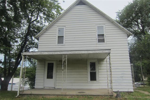 203 W Jefferson Vandalia, IL House Sold - Photo 1 of 25. Opens carousel modal