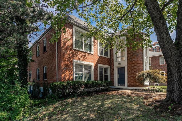 612 S Hanley St Louis, MO Multifamily Sold - Photo 1 of 26. Opens carousel modal