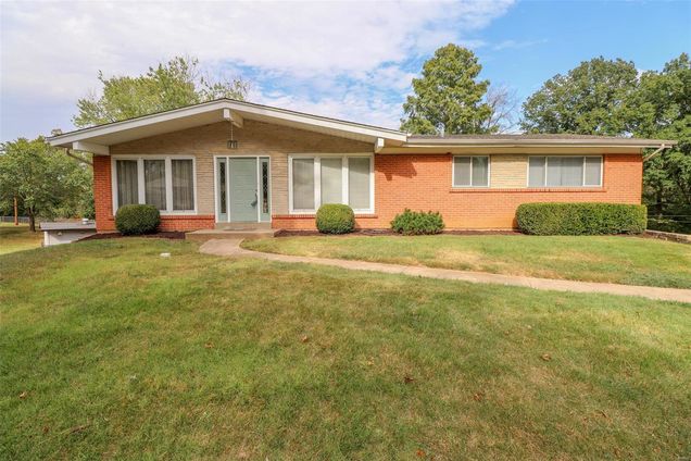 4535 Bridlewood Terrace St Louis, MO House Sold - Photo 1 of 31. Opens carousel modal