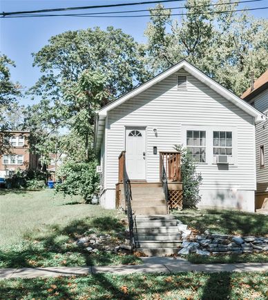 6527 Chamberlain Avenue St Louis, MO House Sold - Photo 1 of 9. Opens carousel modal