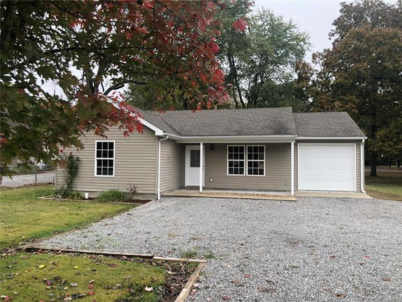 507 S Maple Cambria, IL House Sold - Photo 1 of 19. Opens carousel modal