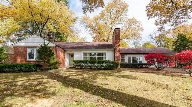 680 Applewood Drive St Louis, MO House Sold - Photo 1 of 39. Opens carousel modal