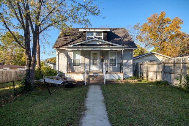 6541 Etzel Avenue St Louis, MO House Sold - Photo 1 of 17. Opens carousel modal