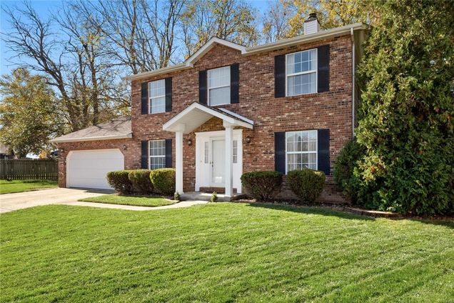 2200 Cotswold Circle Belleville, IL House Sold - Photo 1 of 36. Opens carousel modal