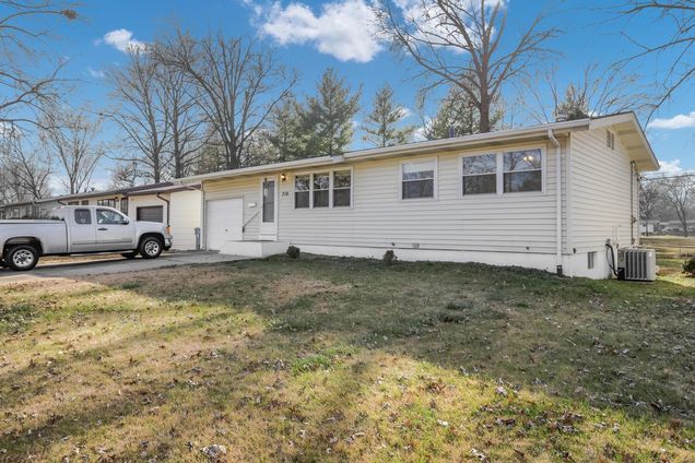 710 Hazelvalley Drive Hazelwood, MO House Sold - Photo 1 of 11. Opens carousel modal